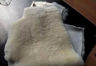 【羊剪絨鞋里皮批發(fā)】價(jià)格,廠家,批發(fā),羊皮革,山東華明皮革制品業(yè)務(wù)部一部-中國網(wǎng)庫
